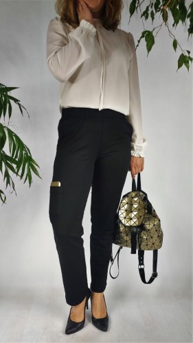 Spodnie bawełniane z kieszonką na telefon - CZARNE