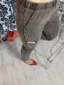 Spodnie dekatyzowane z kieszonką na telefon - czarny jeans